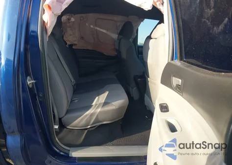 2015 Toyota Tacoma Base V6 z USA, uszkodzony, nr VIN 3TMLU4EN8FM190634